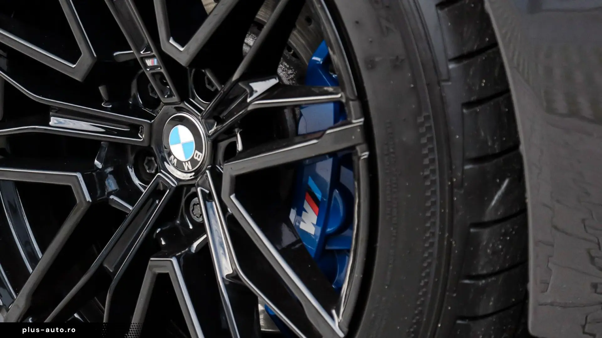 BMW M5 Sedan  Carbon Pack