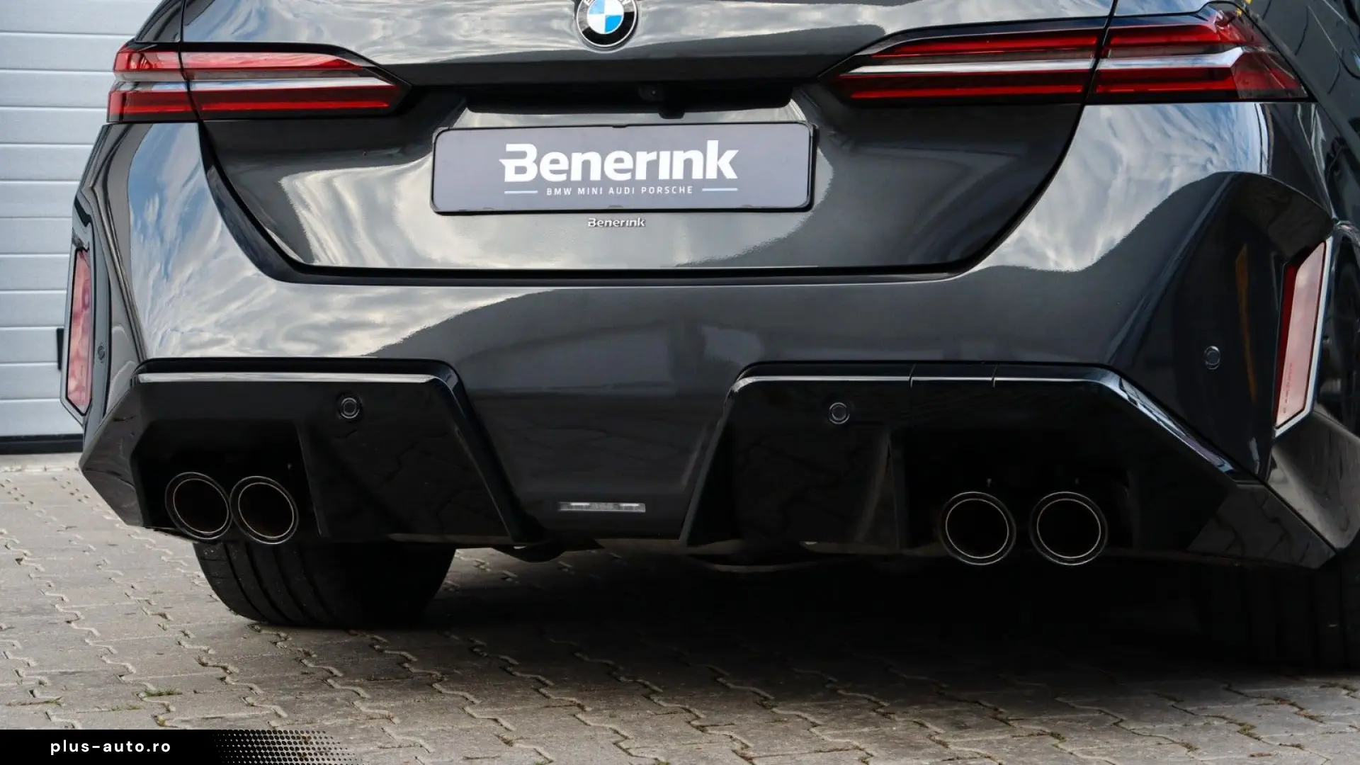 BMW M5 Sedan  Carbon Pack