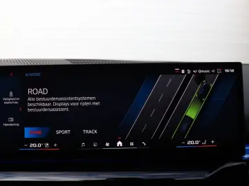 BMW M5 Sedan  Carbon Pack