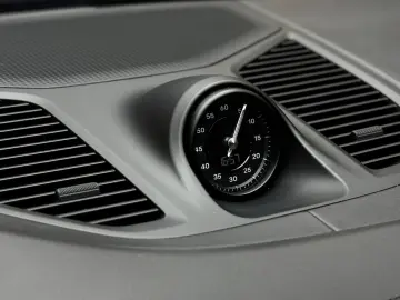 Cayenne S  Kreide Pano HuD InnoDrive Sport-Desig