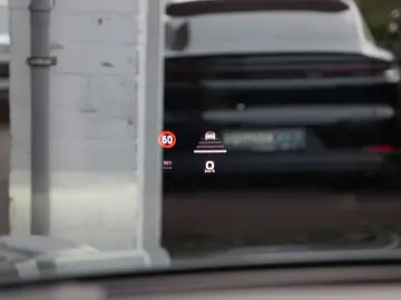 E-Hybrid Coupé ACC-LUFTF-PANO-HD-AHK-HUD-BOSE-RS