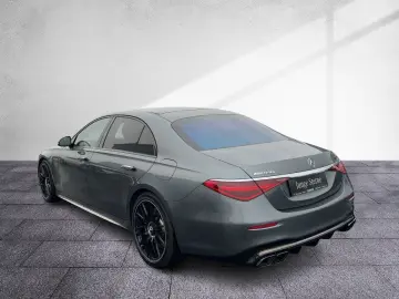 Mercedes-Benz AMG S 63 E Performance