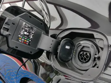 Mercedes-Benz S 63 E Performance