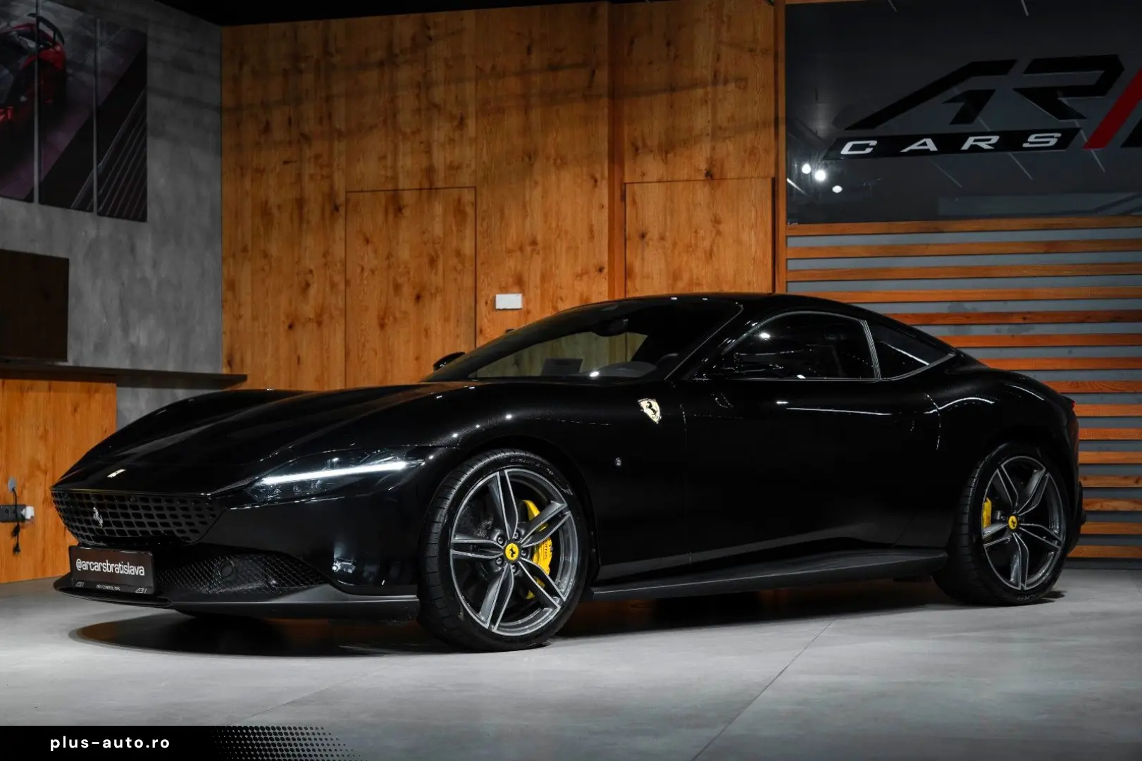 Ferrari  Roma 3.9 T V8 DCT