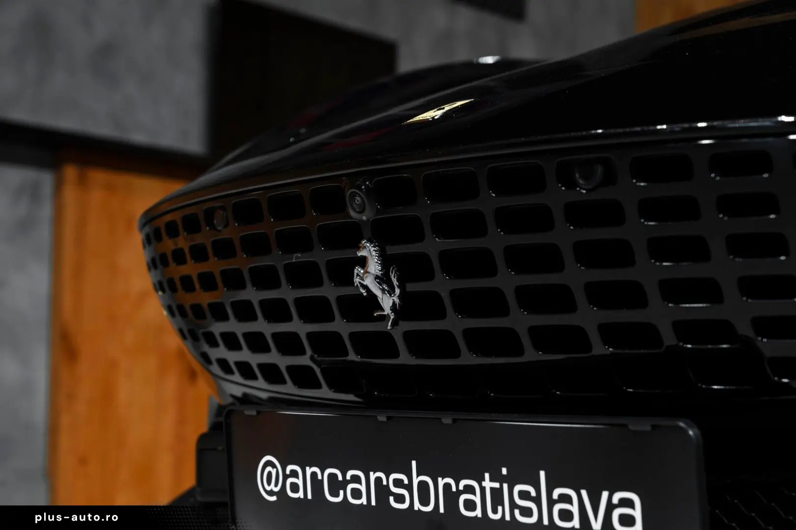 Ferrari  Roma 3.9 T V8 DCT