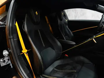 Ferrari  Roma 3.9 T V8 DCT