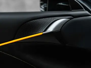 Ferrari  Roma 3.9 T V8 DCT