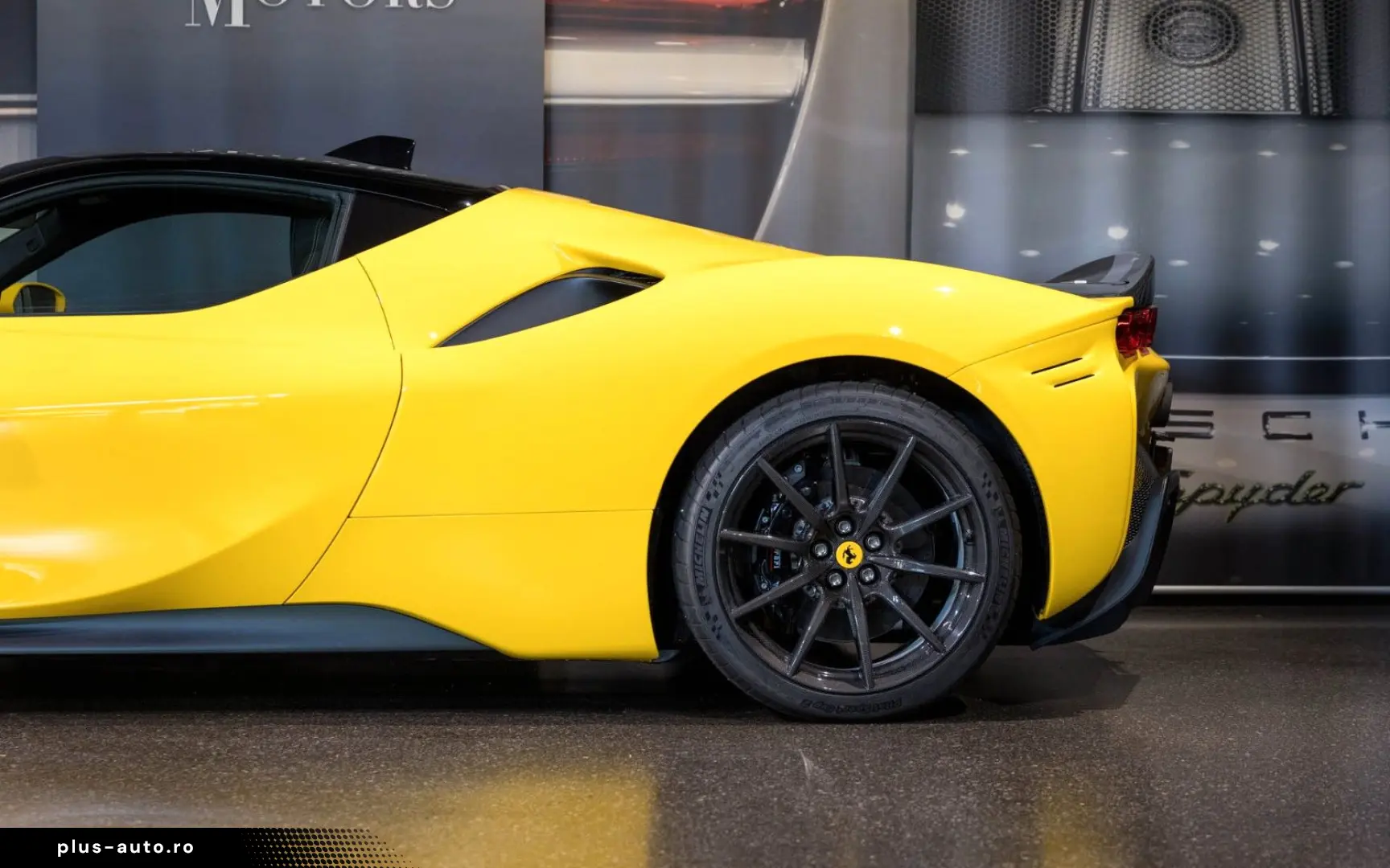 Ferrari SF90 STRADALE