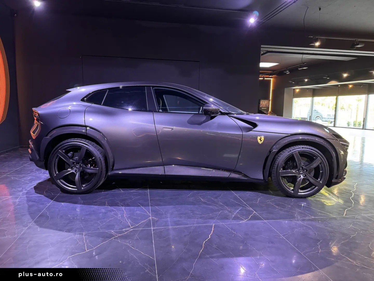 Ferrari  Purosangue Carbon