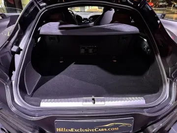 Ferrari  Purosangue Carbon