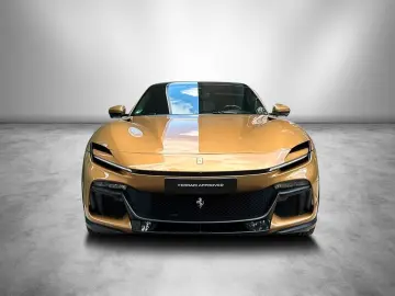 Ferrari Purosangue   Special Colour