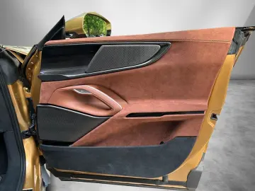 Ferrari Purosangue   Special Colour