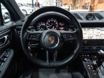 Porsche Macan  SPORT-CHRONO