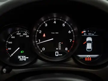 Porsche Macan  SPORT-CHRONO