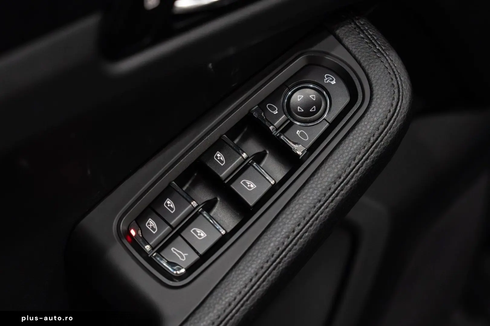 Porsche Macan  SPORT-CHRONO