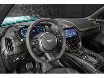 DBX 707 AMR23 4.0 V8 Bi-Turbo