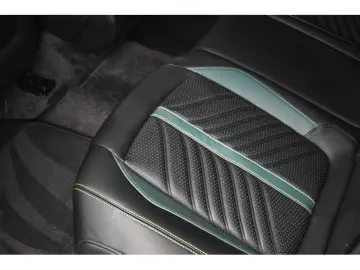 DBX 707 AMR23 4.0 V8 Bi-Turbo