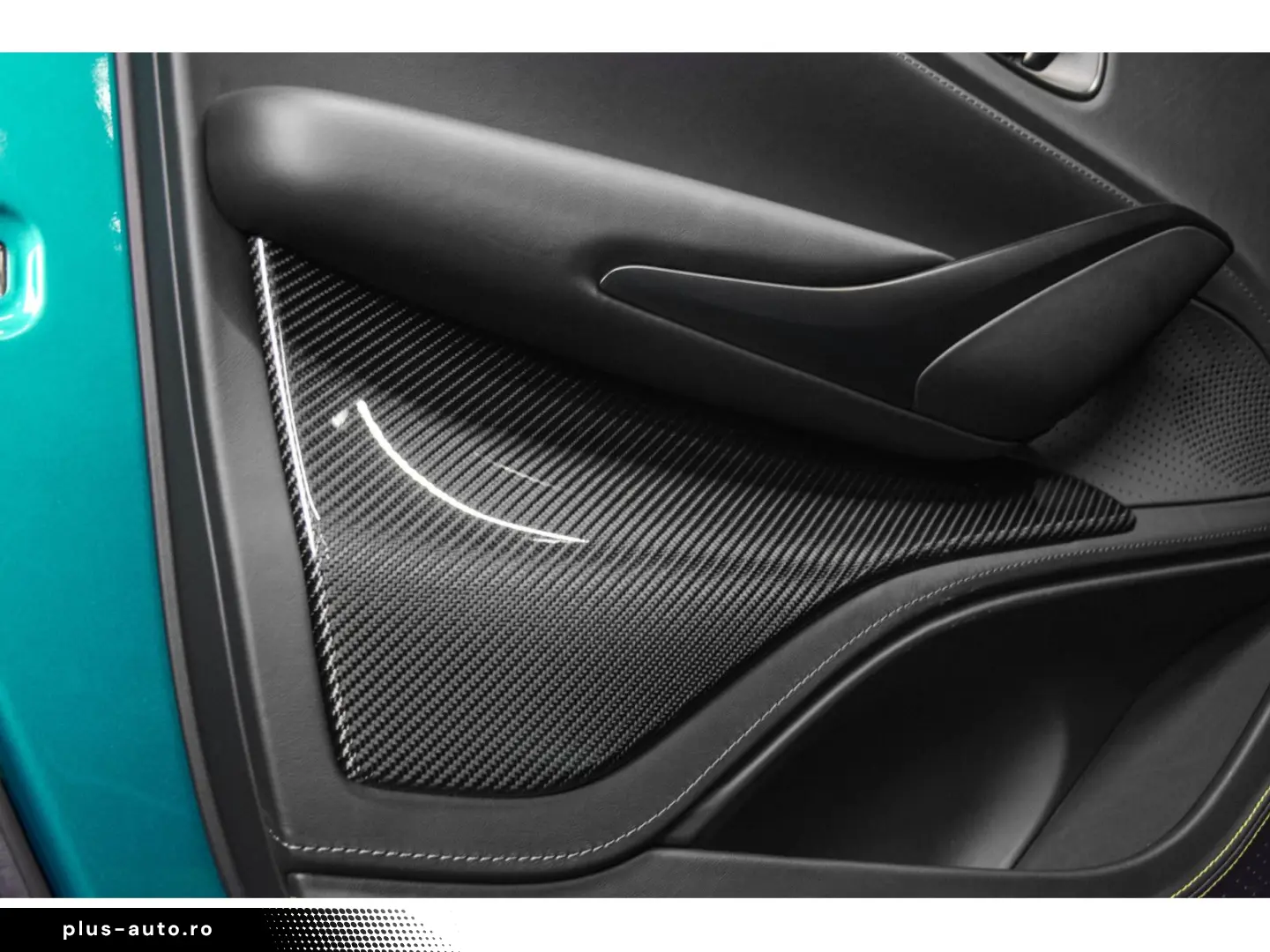 DBX 707 AMR23 4.0 V8 Bi-Turbo