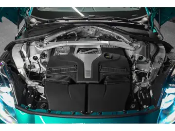 DBX 707 AMR23 4.0 V8 Bi-Turbo