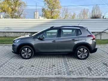 Peugeot 2008  navigatie  142.000 km  garantie  rate