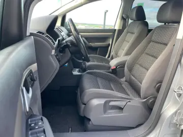 VOLKSWAGEN TOURAN 1.4 TSI