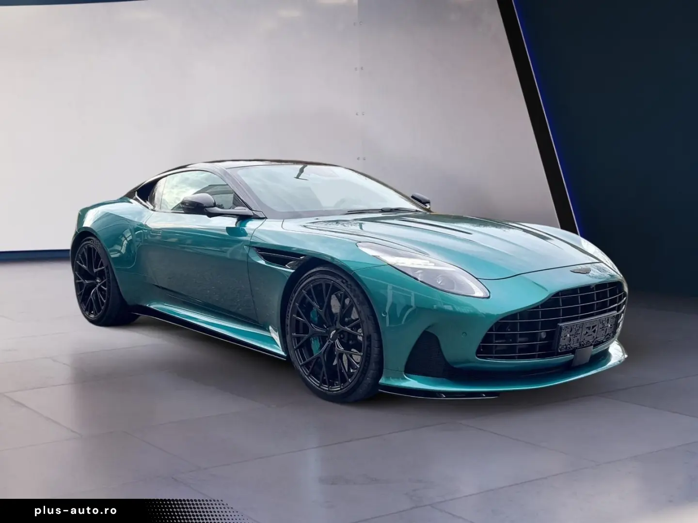 DB12 CeramicBrakes B&W SeatVentilation