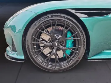 DB12 CeramicBrakes B&W SeatVentilation