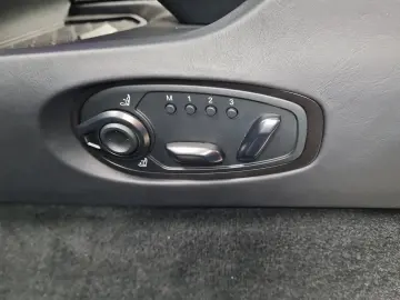 DB12 CeramicBrakes B&W SeatVentilation