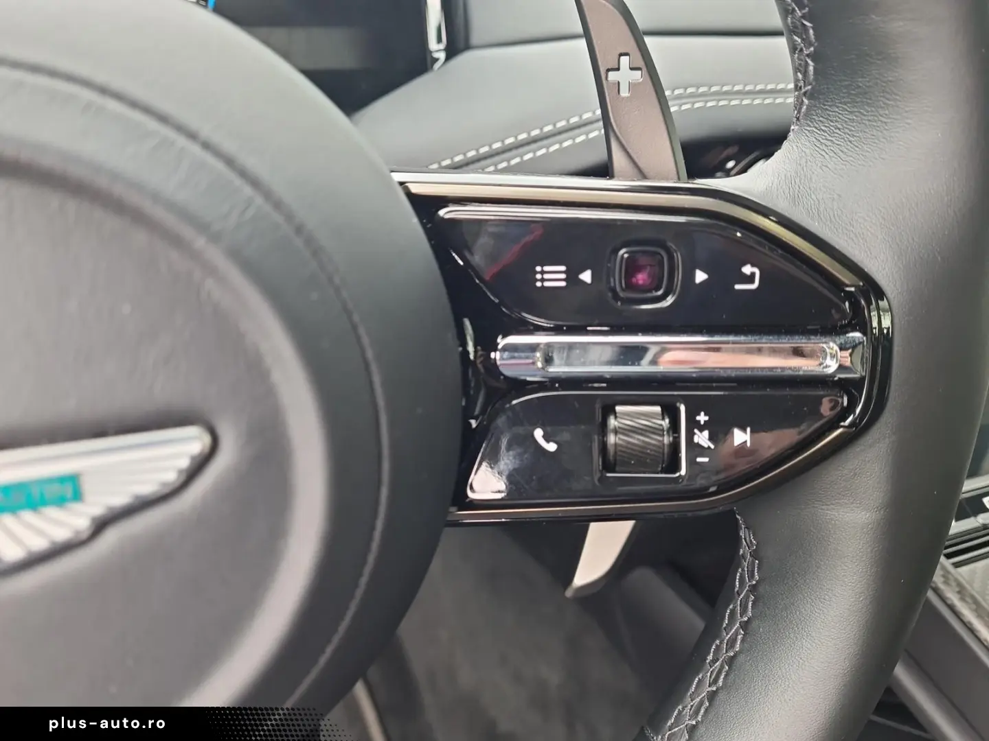 DB12 CeramicBrakes B&W SeatVentilation