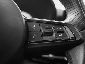 Tonale 1.3T PHEV Ti 280PK AWD CarPlay ECC ACC Ca