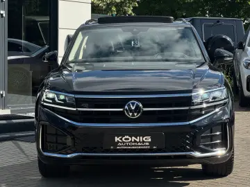 Touareg 3.0 TDI 4Motion R-Line IQ PANO AIR STHZG
