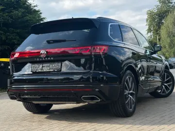Touareg 3.0 TDI 4Motion R-Line IQ PANO AIR STHZG