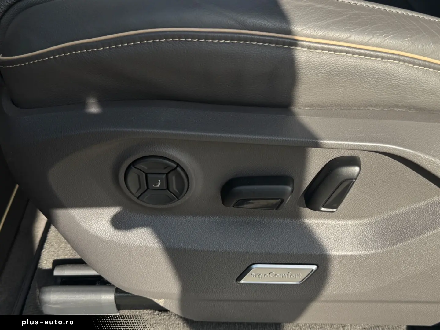 Touareg 3.0 TDI 4Motion R-Line IQ PANO AIR STHZG