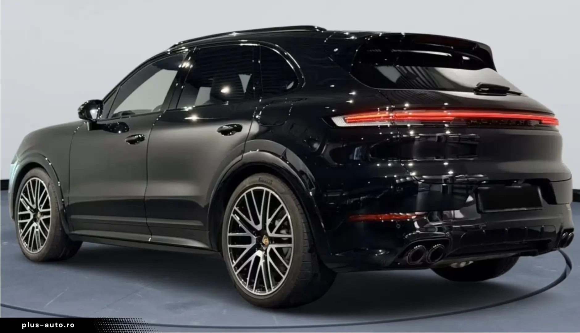 Cayenne E-Hybrid 470hp Pano HUD Pass-display VAT