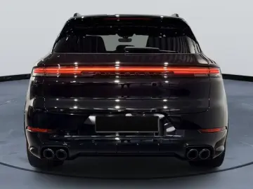 Cayenne E-Hybrid 470hp Pano HUD Pass-display VAT