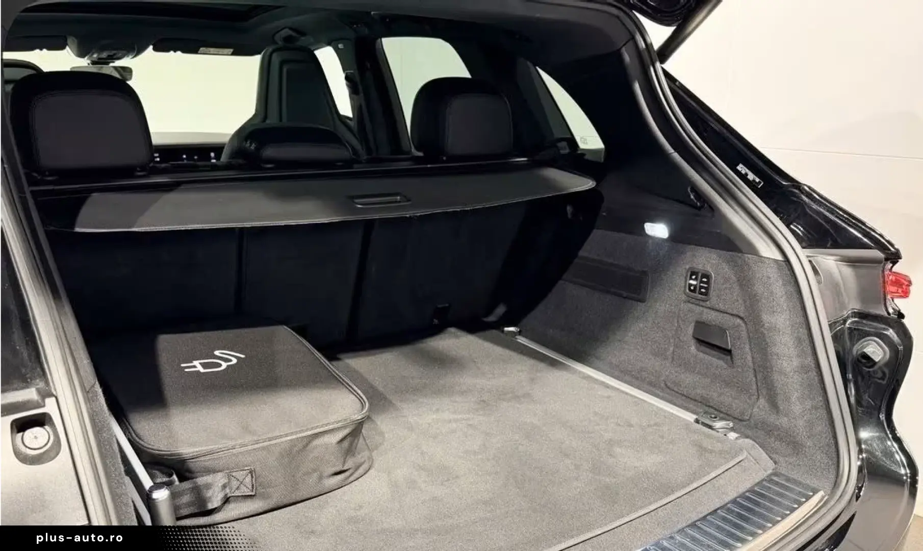 Cayenne E-Hybrid 470hp Pano HUD Pass-display VAT