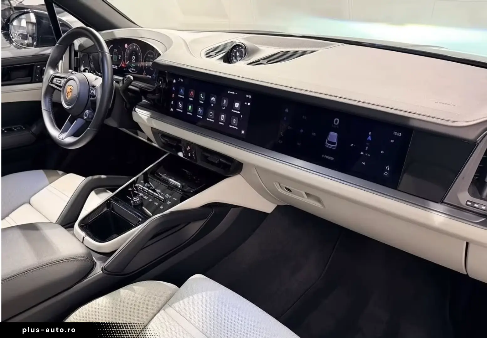 Cayenne E-Hybrid 470hp Pano HUD Pass-display VAT