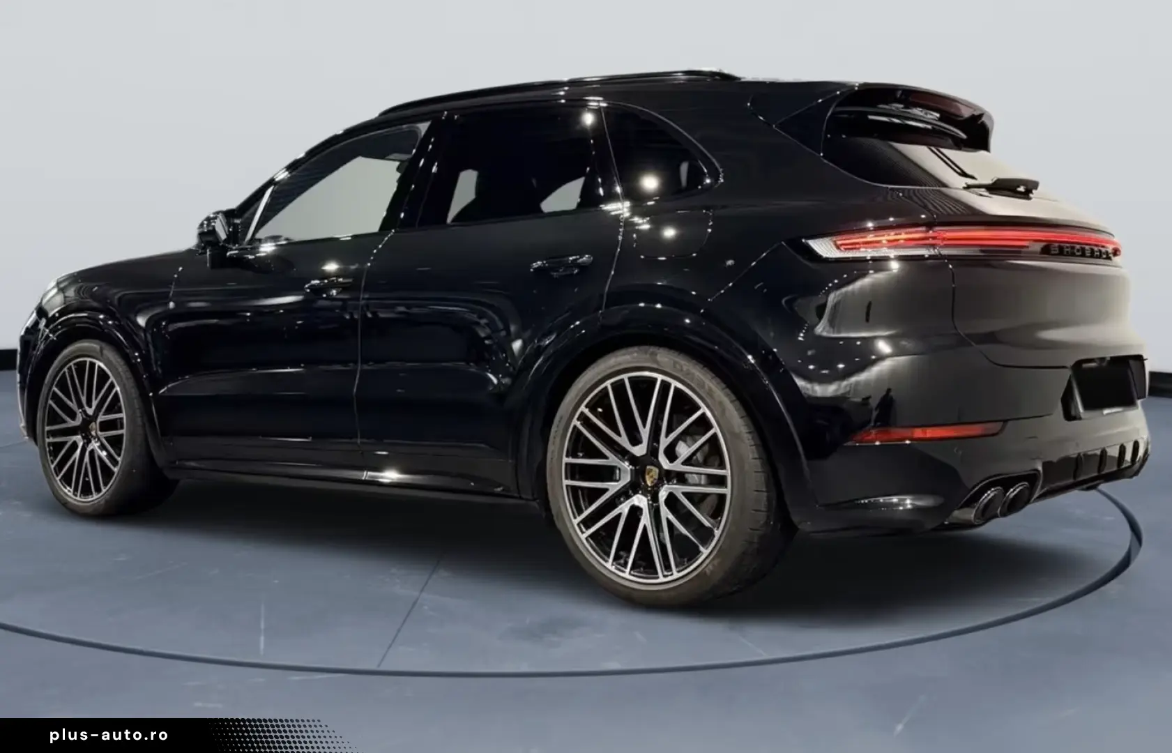 Cayenne E-Hybrid 470hp Pano HUD Pass-display VAT