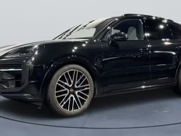 Cayenne E-Hybrid 470hp Pano HUD Pass-display VAT