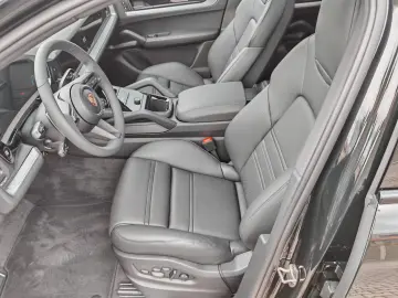 Porsche Cayenne 3.0 V6 Coupe MY2025