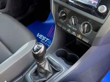 Skoda Rapid   Bluetooth   Start-Stop - Garanție - Finanțare