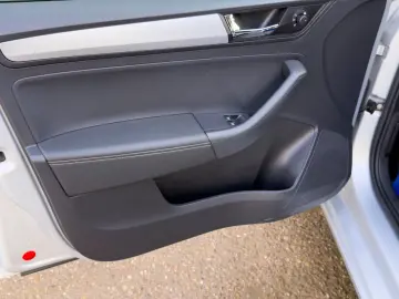 Skoda Rapid   Bluetooth   Start-Stop - Garanție - Finanțare