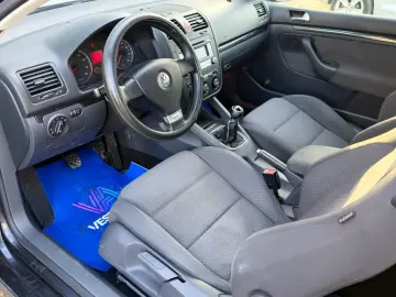 Volkswagen Golf Gen-V-2003-2009