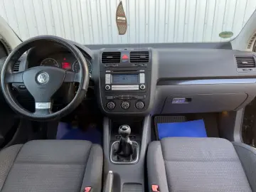 Volkswagen Golf Gen-V-2003-2009