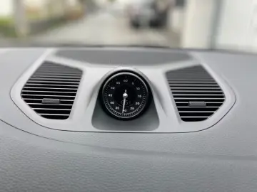 Porsche Cayenne V6 Coupe  ACC HUD PASM