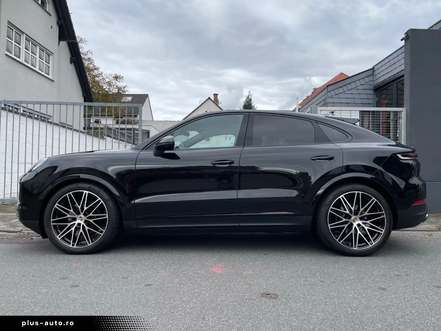 Porsche Cayenne V6 Coupe  ACC HUD PASM
