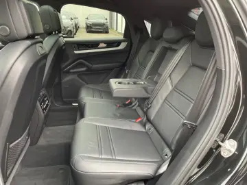 Porsche Cayenne V6 Coupe  ACC HUD PASM