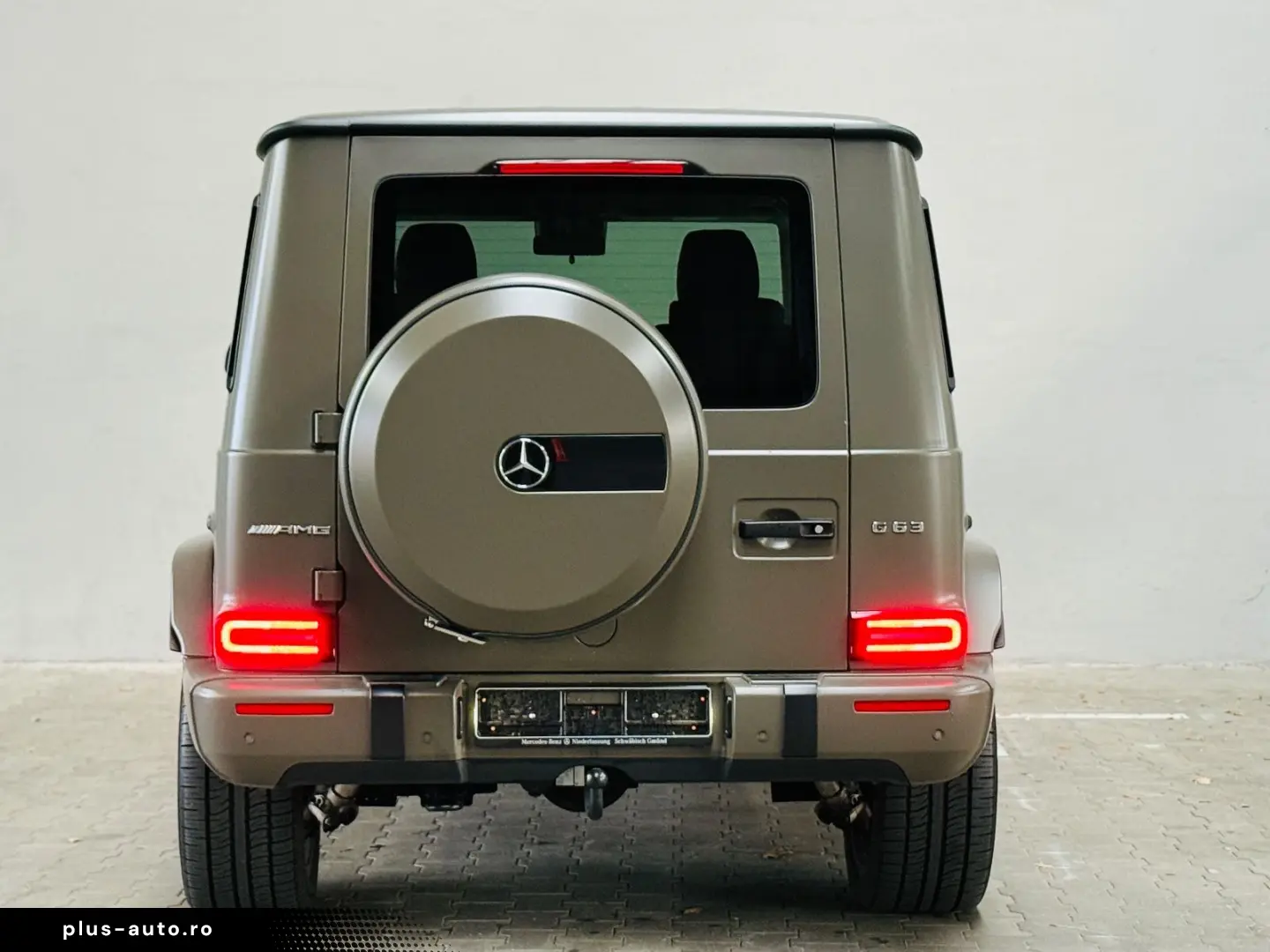 G 63 AMG BEIGE Voll TV CARBON