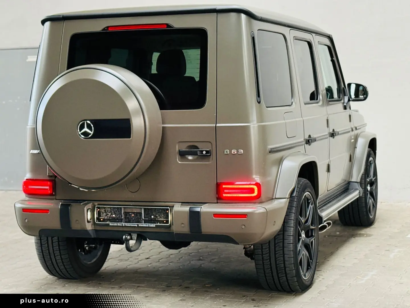 G 63 AMG BEIGE Voll TV CARBON