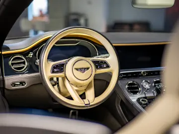 Bentley Continental GT Mulliner 4.0 V8 AWD